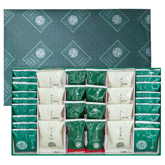 premium matcha dessert assortment gift set, contains 18 pieces of matcha langue de chat cookies, 8 pieces of matcha white chocolate cookies, and 8 pieces of matcha chocolate strawberry sandwich cookies.