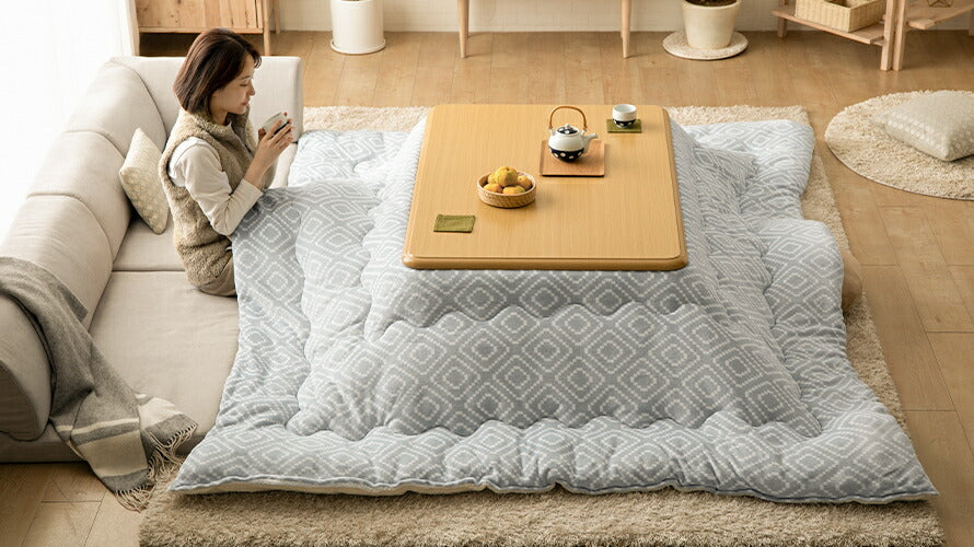Kotatsu Table with Built-in Heater (Optional: Futon Blanket)